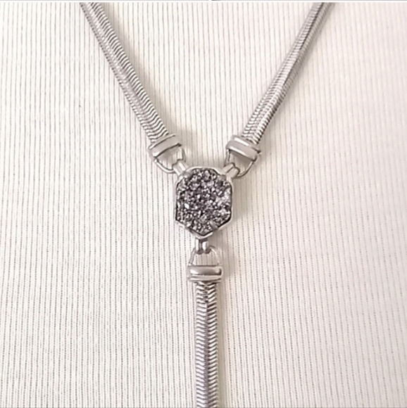 Kendra Scott "Starla" Metallic Silver Lariat Druzy Quartz Necklace - Picture 8 of 13